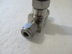 SWAGELOK PRECISION