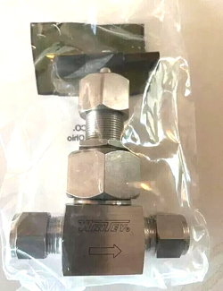 1/2 TUBE 316SS SEVERE SERVICE NEEDLE VALVE (6000 PSI) WHITEY SWAGELOK SS-8RS8