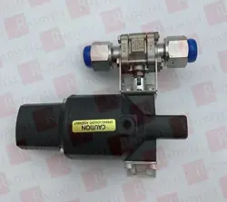 SWAGELOK SS-63TFVCR12-WL8-330 / SS63TFVCR12WL8330 (NEW IN BOX)