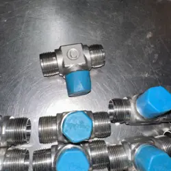 NUTS OR FERRULES