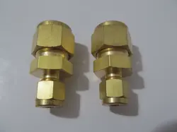 2PCS. SWAGELOK B-810-6-4