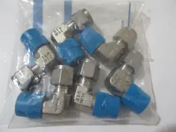 6PCS. SWAGELOK SS-400-2-4 STAINLESS 316 ELBOW FITTING, 1/4