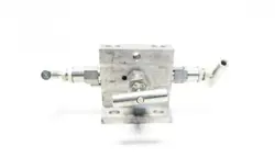 SWAGELOK SS-V3NBF8-FL STAINLESS INSTRUMENT MANIFOLD 6000PSI 3 VALVE