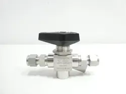 SWAGELOK SS-H83XPS6-IDW20W22TR BALL VALVE 3/8IN TUBE X 3/8IN TUBE X 1/4 NPT