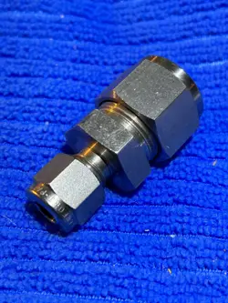 SS-810-6-4.