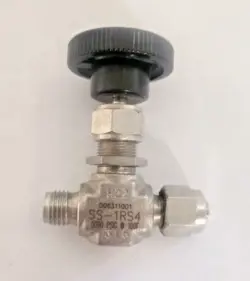 SWAGELOK H22 SS-1RS4 NEEDLE VALVE 5000 PSIG STAINLESS STEEL 100 F 316