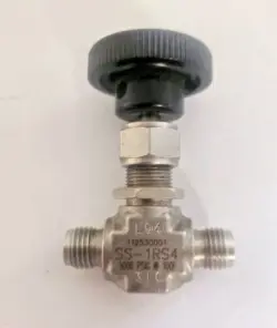 SWAGELOK L94 SS-1RS4 NEEDLE VALVE 5000 PSIG STAINLESS STEEL 100 F 316