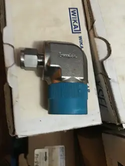 SWAGELOK 316L STAINLESS TUBE FITTING, , 3/8 IN. TUBE OD X 1 IN. MALE NPT