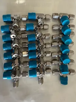SWAGELOK CHECK VALVE SS-200-3-4TMT @ SS-200-3-4TTM