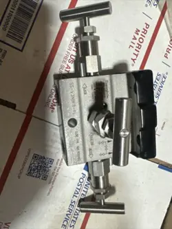 MANIFOLD VALVE 1/2
