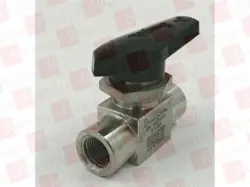 SWAGELOK SS-43GF4 / SS43GF4 (NEW NO BOX)