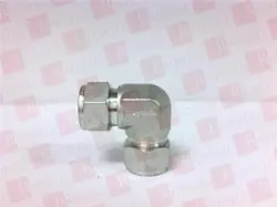 SWAGELOK SS-1210-9 / SS12109 (NEW NO BOX)