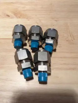 SWAGELOK CONNECTOR FITTING, 1/2