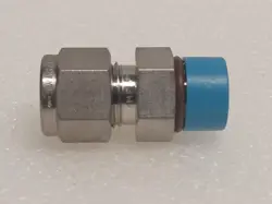 NEW SWAGELOK LOT OF (3) SS-600-1-6ST MALE CONNECTOR