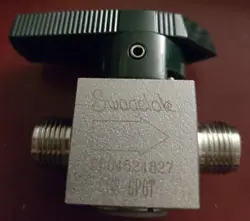 PLUG VALVE 3/8
