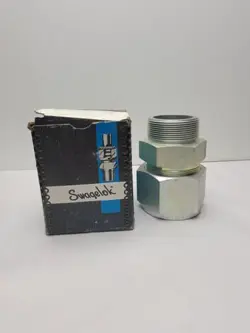 SWAGELOK S-3200-1-32 MALE CONNECTOR FITTING 2