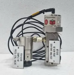 XENTAUR LPDT DEW POINT METER WITH SWAGELOK KCP PRESSURE REDUCING REGULATOR