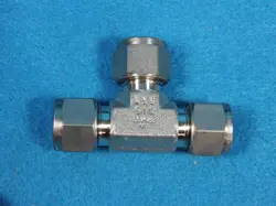SWAGELOK SS-10MO-3, 10MM UNION TEE - NEW