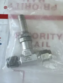 NEW SWAGELOK SS-SS2 STAINLESS STEEL LOW FLOW METERING VALVE