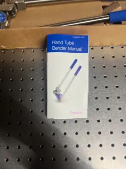 BOX SWAGELOK TUBE