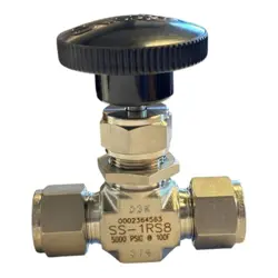 SWAGELOK NEEDLE VALVE SS-1RS8
