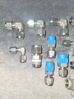 STAINLESS SWAGELOK TUBE