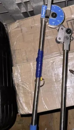 RADIUS BENDER