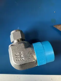 SWAGELOK SS-600-2-12 TUBE FITTING 3/8” TUBE X 3/4” MAKE NPT