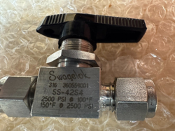 SWAGELOK SS-42GS4