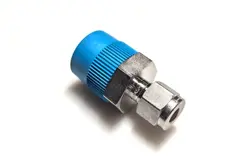 LOT OF 6 - SWAGELOK S.S FITTING, 1/4
