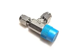 LOT OF 5 - SWAGELOK S.S FITTING, 1/8
