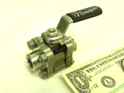 SWAGELOK STAINLESS STEEL 3-PIECE 60 SERIES BALL VALVE, SS-R62TF4, 1/4” 2200 PSIG
