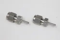 2 STAINLESS FITTING REDUCER 1/4