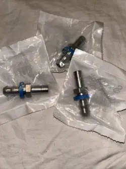 LOT OF 3 PCS SWAGELOK SS-PB8-TA8