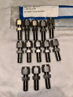 13 NEW SWAGELOK FITTING SS-400-R-6 1/4” TUBE TO 3/8” REDUCER TUBE ADAPTER