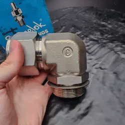 THREAD FITTING