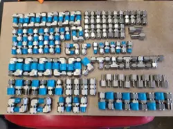 SWAGELOK STAINLESS STEEL COMPRESSION FITTING LOT SS 316SS 120 PIECE LOT