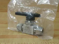 SWAGELOK SS-43S6 BALL VALVE SS43S6