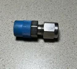 SWAGELOK SS-400-1-4 MALE CONNECTOR FITTING, 1/4