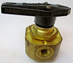 SWAGELOK B-43ZF2 5-WAY BALL VALVE BRASS 159605001 A4772IPL