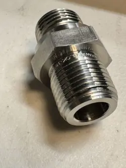 NPT SS-8-HN