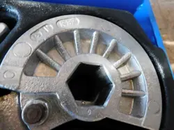 BENDING MACHINE