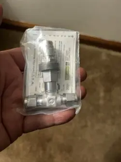 1/4 COMPRESSION
