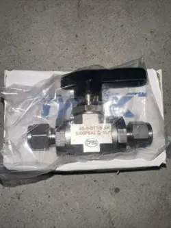 TYLOK 3/8 BALL VALVE SS-6-DTT-6-6-K 5,000 PSI DOUBLE FERRULE SWAGELOK *NEW*