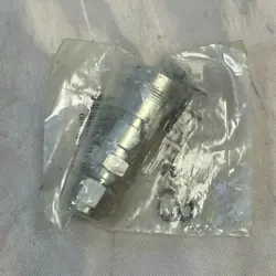SWAGELOK STAINLESS STEEL SS-QC4-B-400 QUICK CONNECT BODY 1/4” SWAGELOK