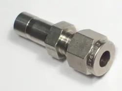 1 - CRAWFORD SWAGELOK STAINLESS STEEL TUBE REDUCER, 1/4