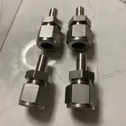 LOT-4PC SWAGELOK SS-810-R-6, 316SS REDUCER ADAPTER 1/2
