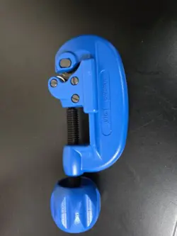 CUTTER FOR STAINLESS