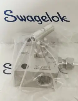 1PC SWAGELOK SS-V2BF8 STAINLESS STEEL 2-VALVE INSTRUMENT VALVE GROUP