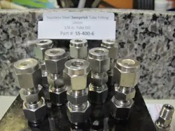 PART #: SS-400-6, SWAGELOK, UNION TUBE FITTING, 1/4 IN. TUBE OD, SS-316